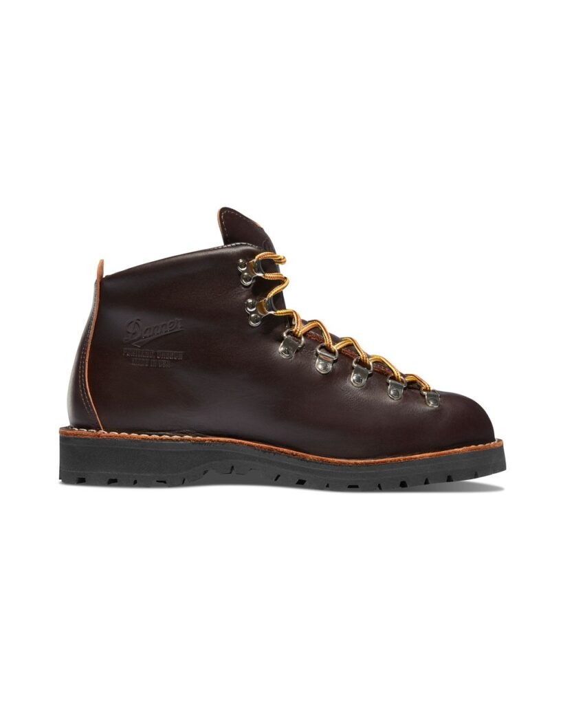 Danner Mountain Light in Brown