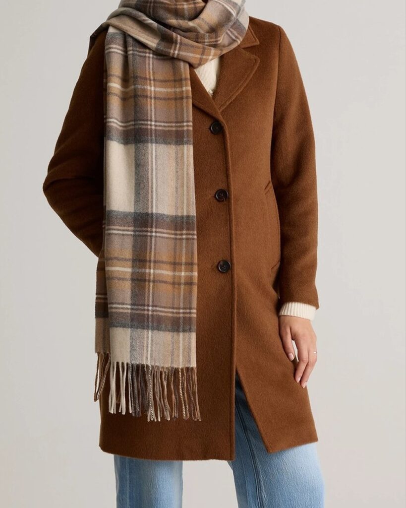 Quince Mongolian Cashmere Tartan Scarf in Neutral Tartan