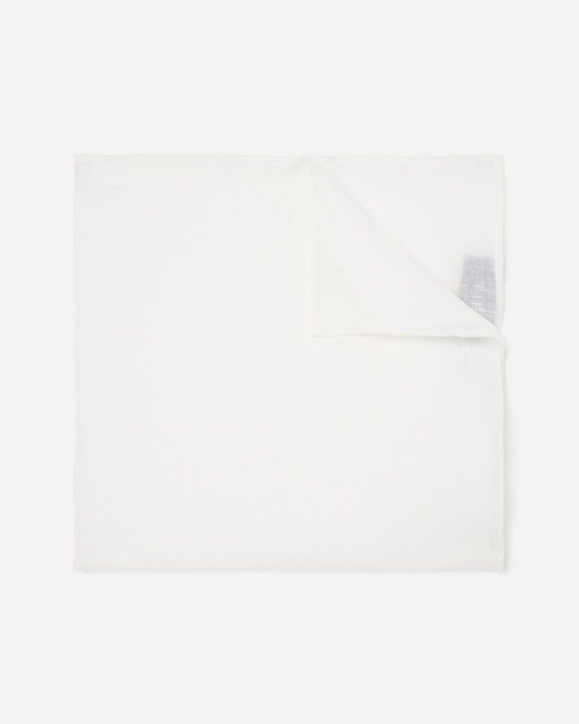 The Tie Bar Solid White Linen Pocket Square in White